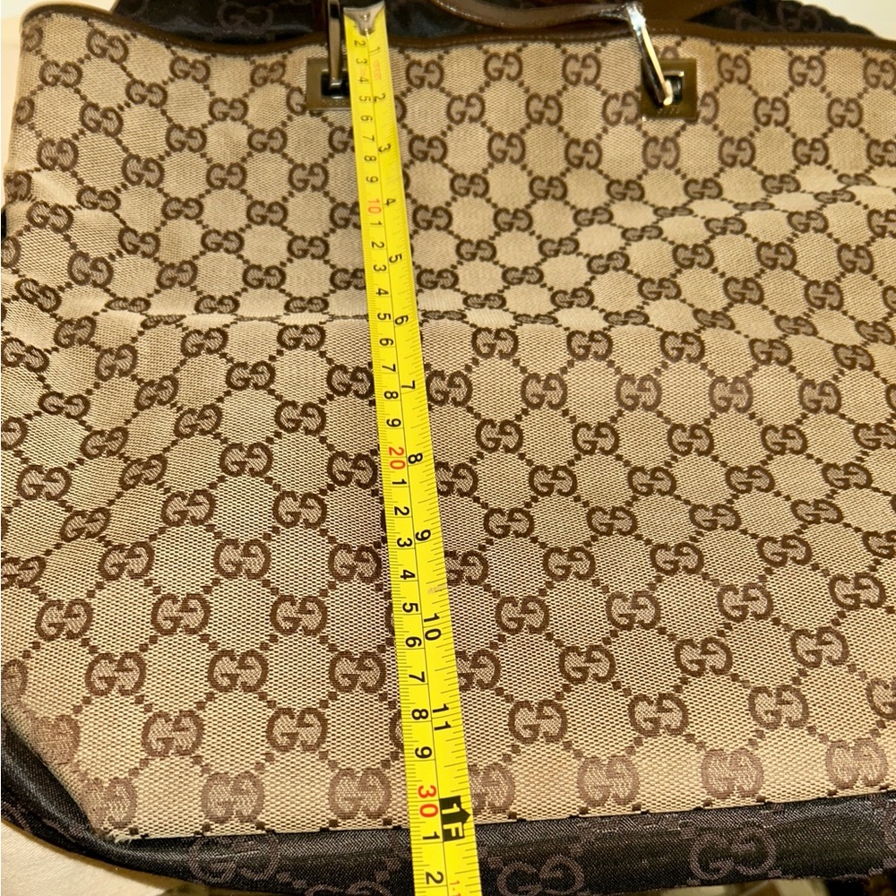 Gucci Vintage Authentic GG Monogram Vertical Tote Bag.  Excellent Condition - Picture 15 of 16